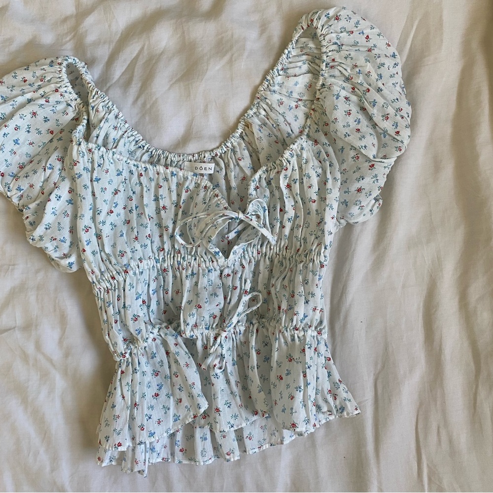DÔEN ADIE TOP